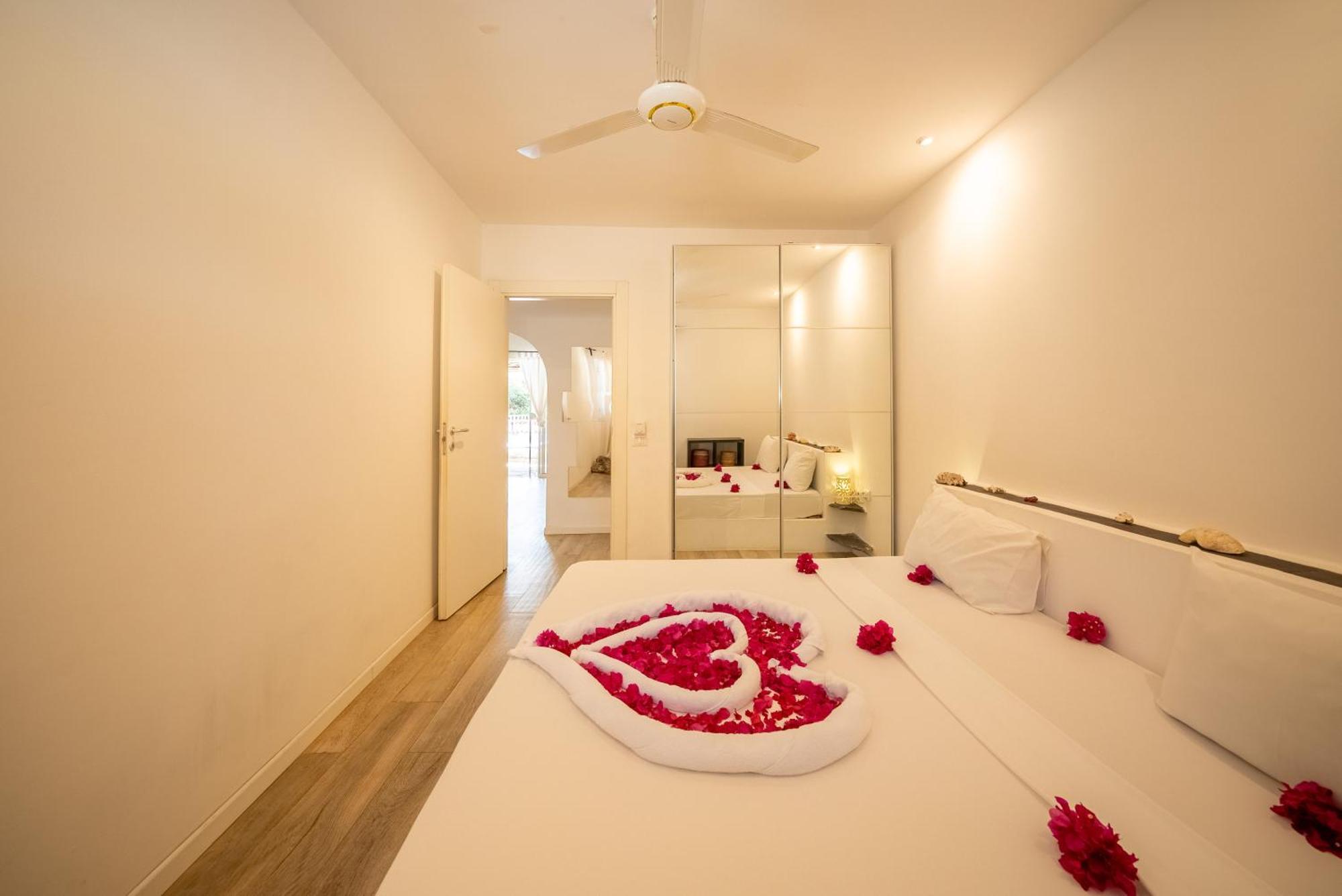 Villa Jiwe With Pool Zanzibarhouses Kiwengwa  ภายนอก รูปภาพ