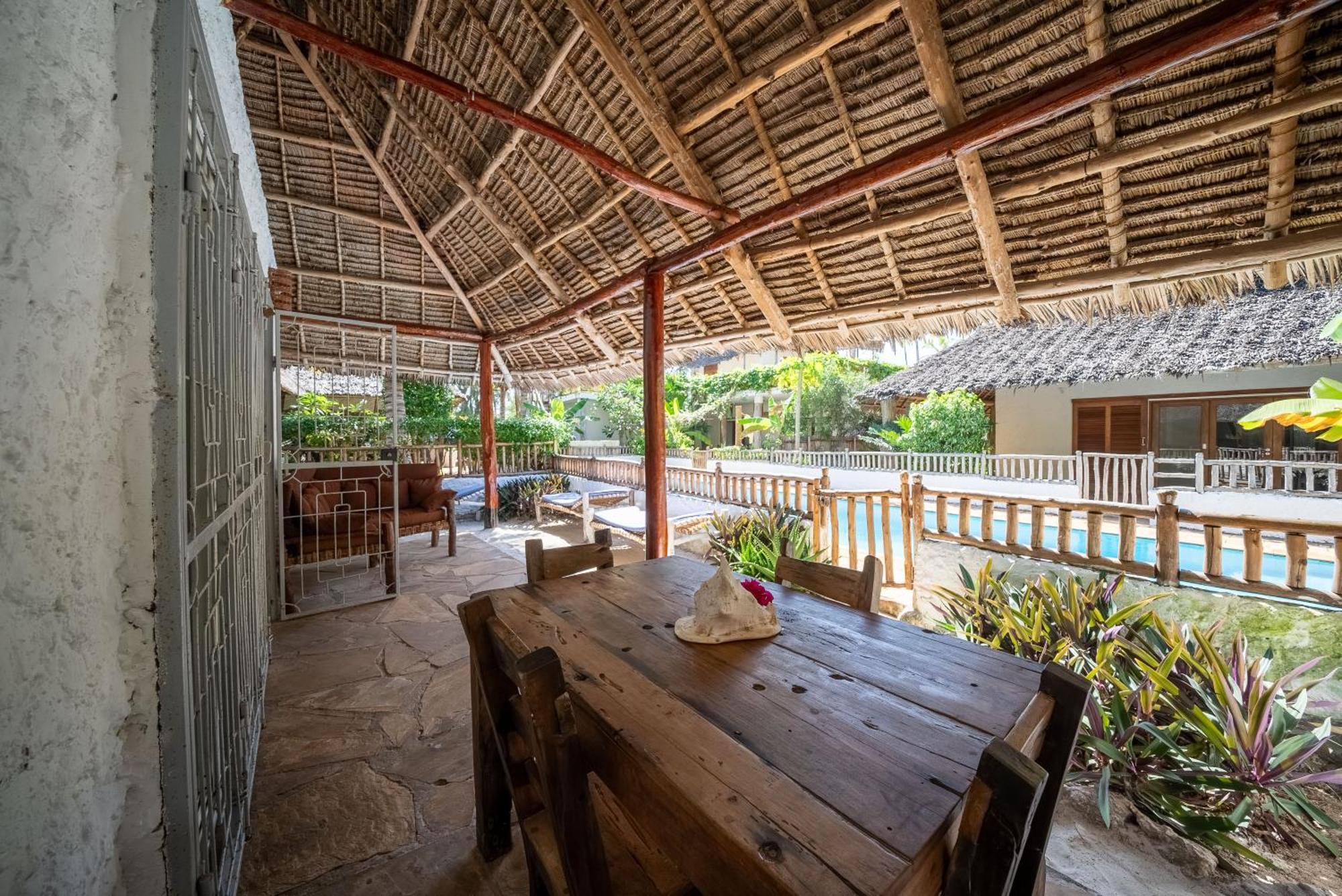 Villa Jiwe With Pool Zanzibarhouses Kiwengwa  ภายนอก รูปภาพ